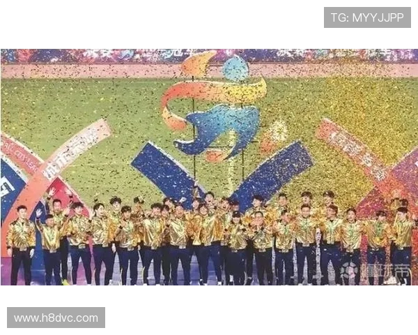 围绕球员荣膺月度最佳球员奖杯举行的荣耀颁奖盛典主题报道全景展