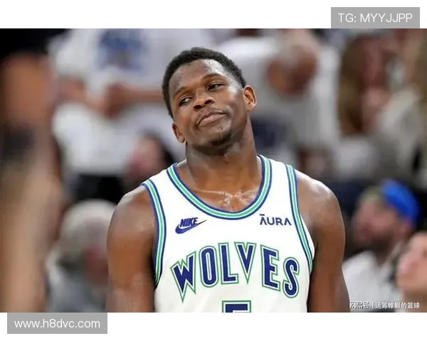 爱德华兹生涯前五年全能数据与乔詹并驾齐驱仅四人达成的传奇成就 爱德华兹生涯前五年全能数据与乔詹并驾齐驱仅四人达成的传奇成就